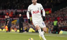 开云体育官网-包含热刺前锋贝尔因伤入选打曼联名单的词条