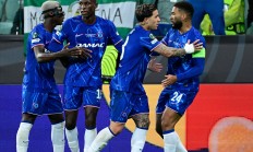 开云下载-切尔西获胜挺进淘汰赛，意大利球队跌出