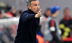 开云体育下载-曼联主场被逼平，索尔斯克开启危机模式