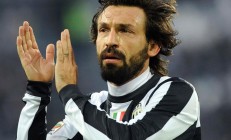 开云体育官方网站-上海滩大鲨鱼强压爵士乐？切特·霍姆格伦，舞台有多大，我就有多强大