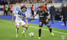 开云下载-兰斯客场大胜卡昂，豪取三分