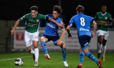 开云下载-包含巴黎圣日尔曼憾负阿贾克斯，欧冠资格岌岌可危的词条