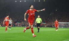 开云体育在线-利物浦客场大胜，继续稳固领先优势