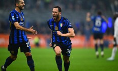 开云体育入口-那不勒斯主场三球大胜AC米兰