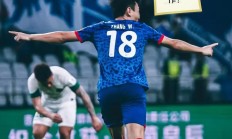 开云体育官方网站-苏宁客场逆转申花，继续领跑