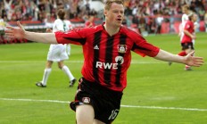 开云体育在线-勒沃库森客场爆冷输球，前景堪忧