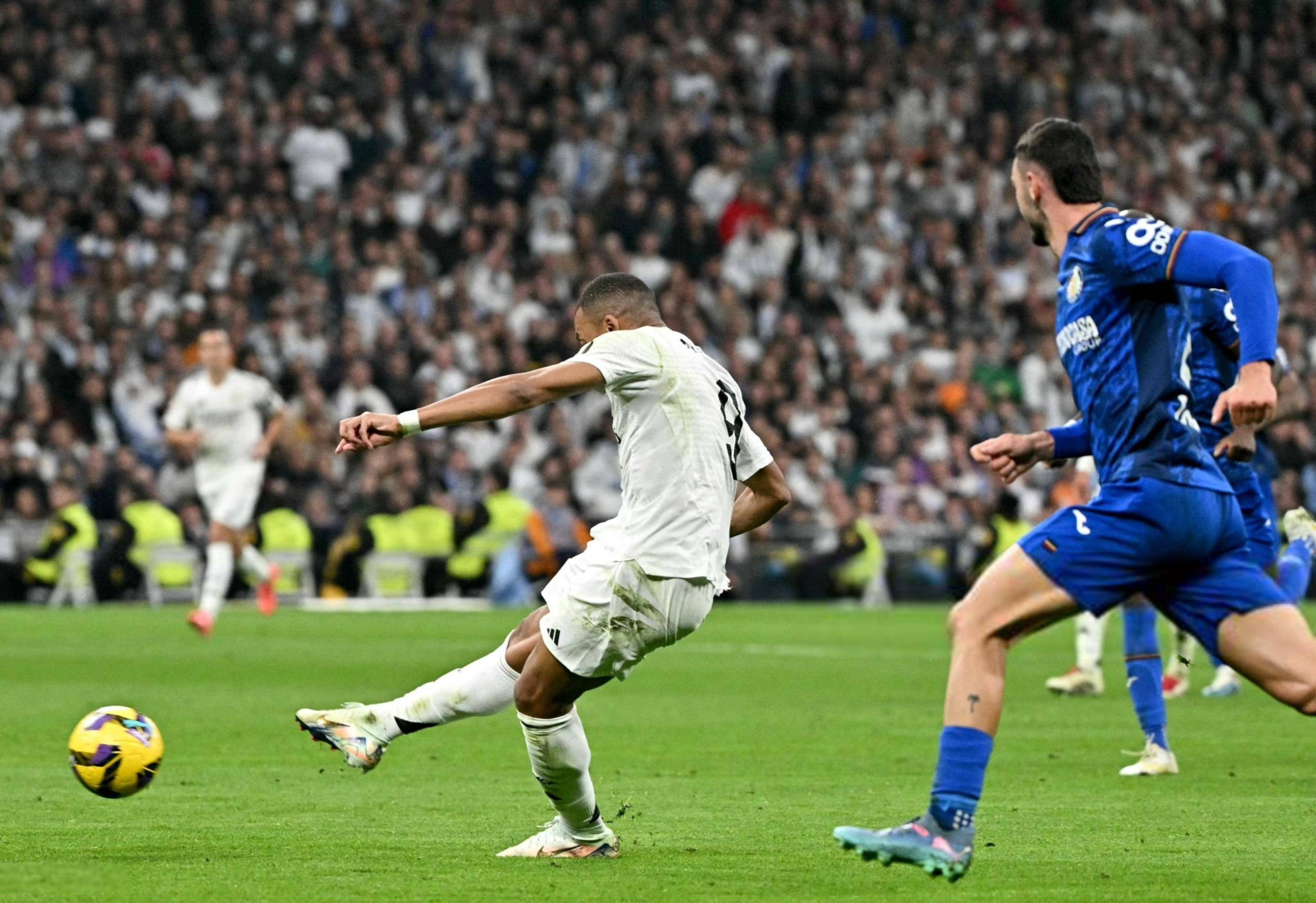 赫塔费逐渐壮大，夺得胜利