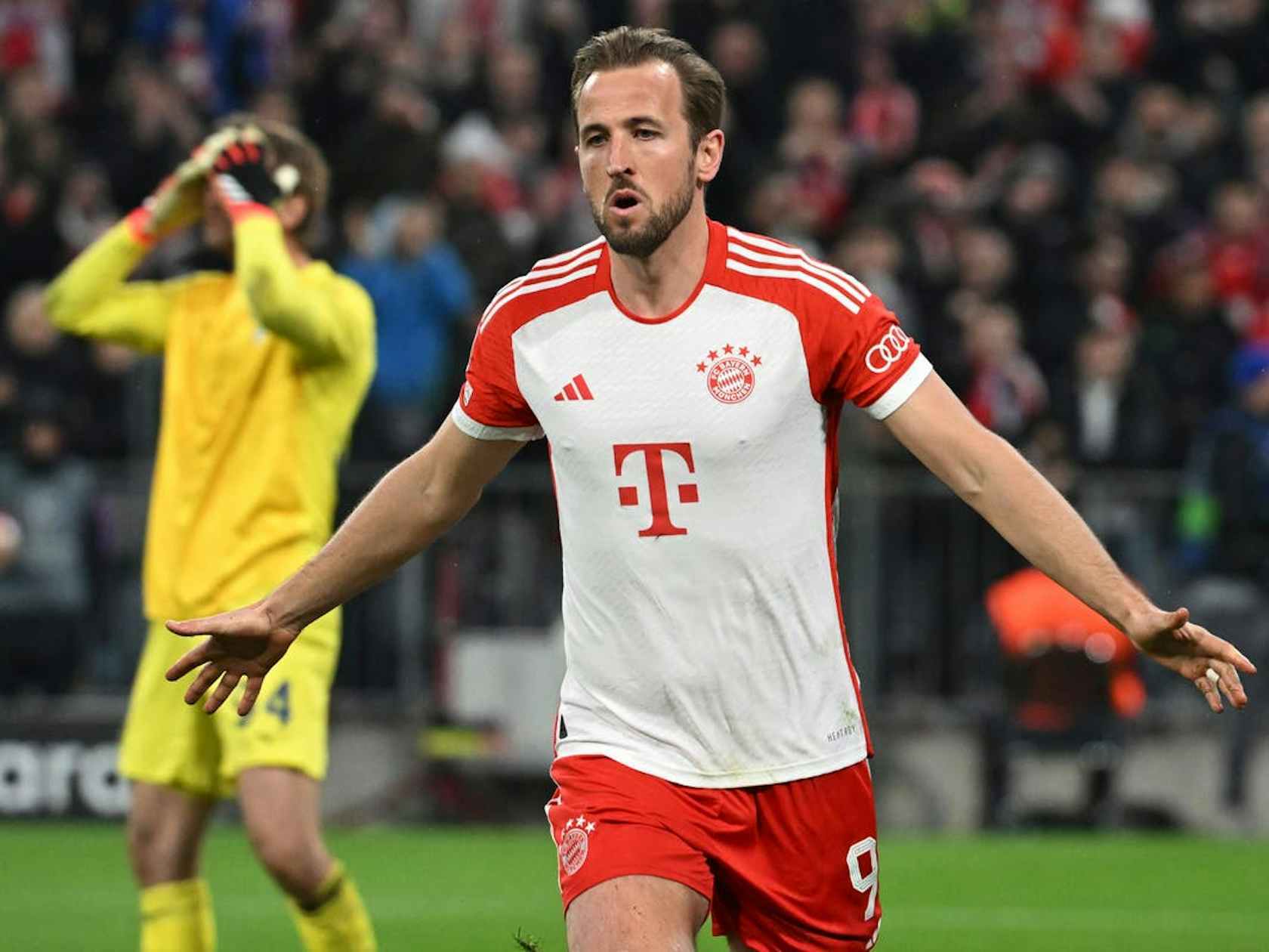 拜仁梅开二度，顺利取得晋级资格