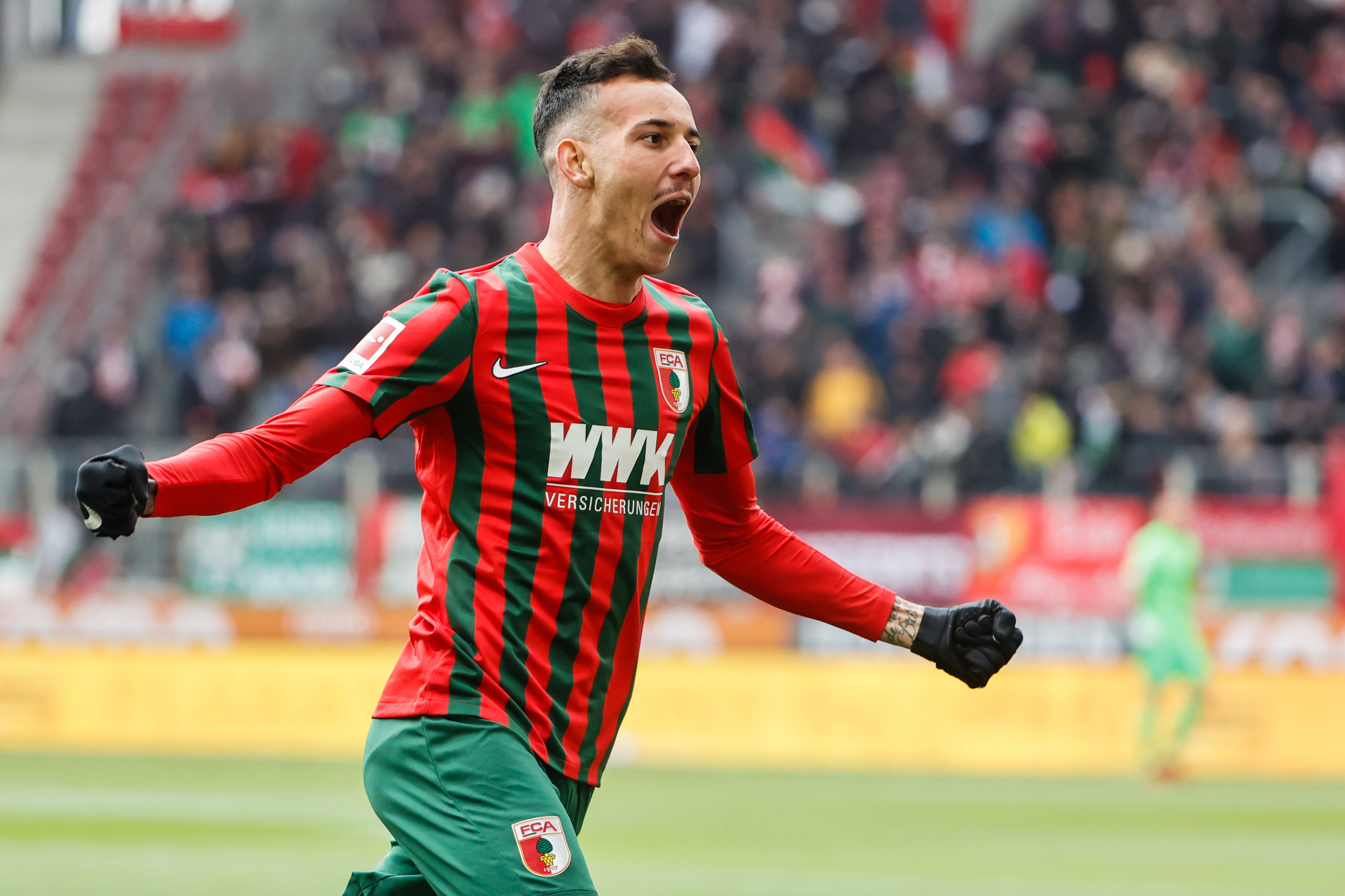 奥格斯堡交出一份出色的比赛表现的简单介绍