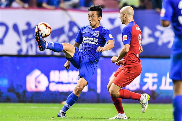 重庆斯威迎战山东鲁能，心系三分