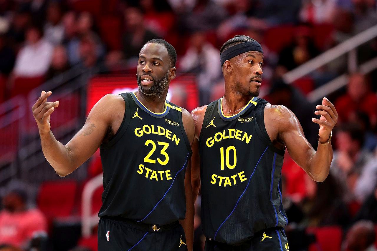 勇士队全队合作出色，取得一连串胜利