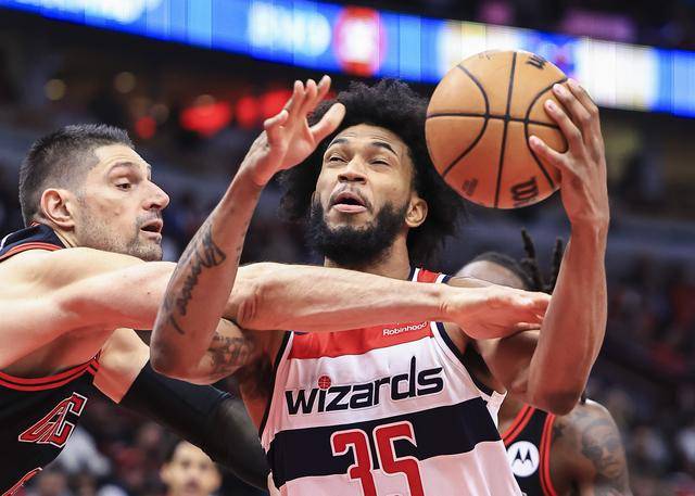 公牛队在客场取胜奇才队，实力逐渐增强