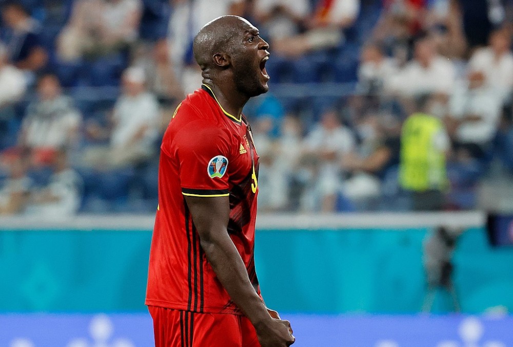 瑞士队逆转战胜乌克兰，挺进强赛