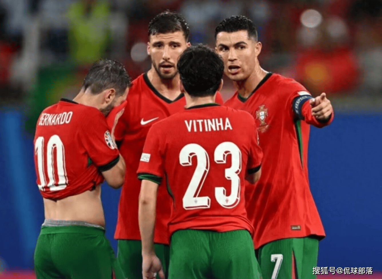 安德列特联队惊险绝杀，结束连胜纪录