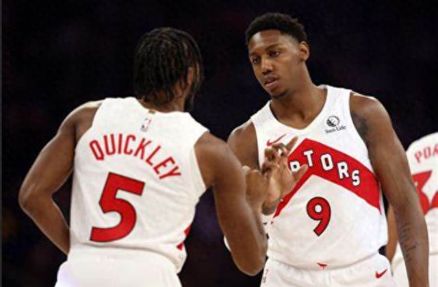 猛龙近五场比赛保持不败，锋线球员联袂取胜的简单介绍