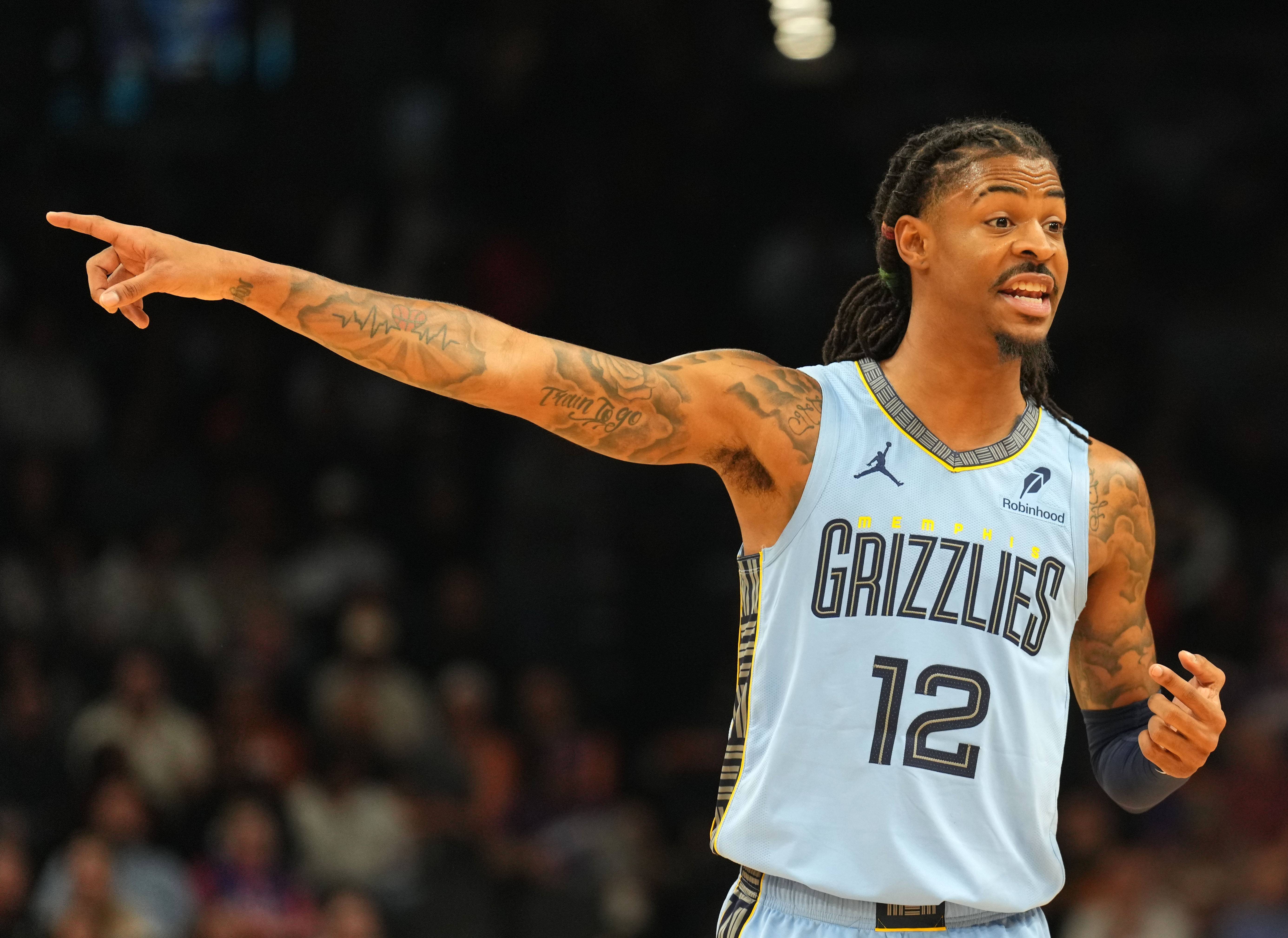 灰熊取得四连胜，小牛遭遇三连败