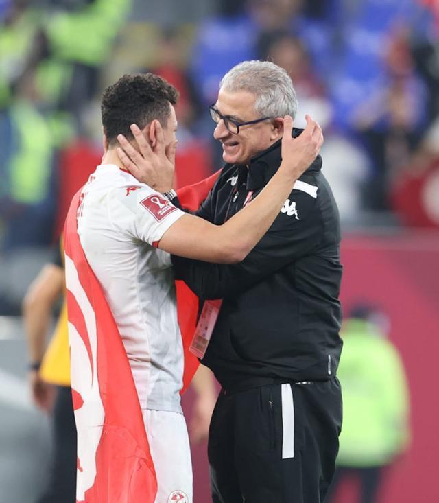 关于欢乐瞬间!意甲球队连胜让球迷狂欢的信息 关于欢乐瞬间!意甲球队连胜让球迷狂欢的信息