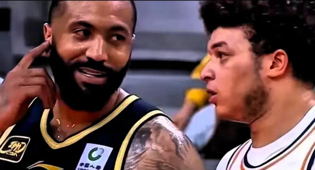 关于上海队踢馆，外援到位期待新表现的信息