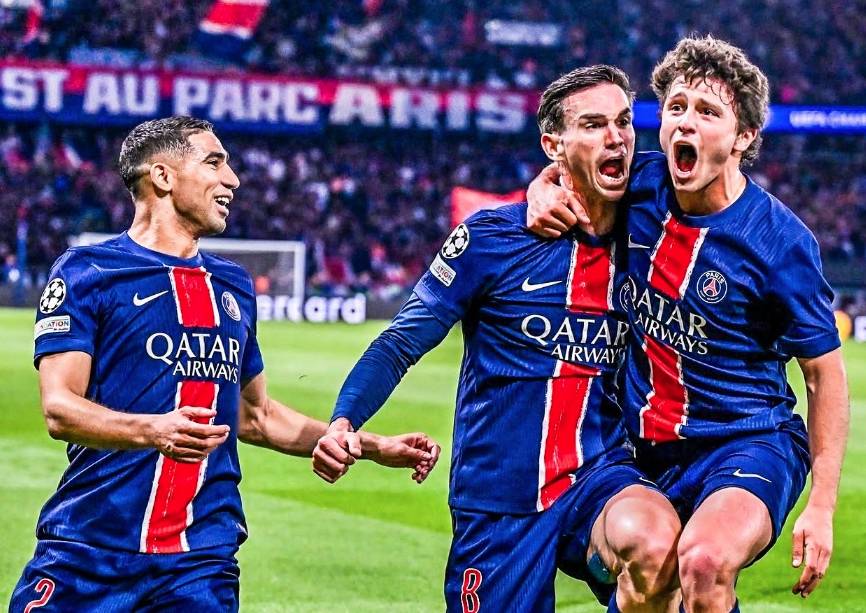 欧洲豪强对决,场上精彩表现引发赞叹 欧洲豪强对决,场上精彩表现引发赞叹