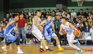 RNG碾压PSG，Clid操刀奇招英雄翻盘焦点之战四强赛，引爆全场热议