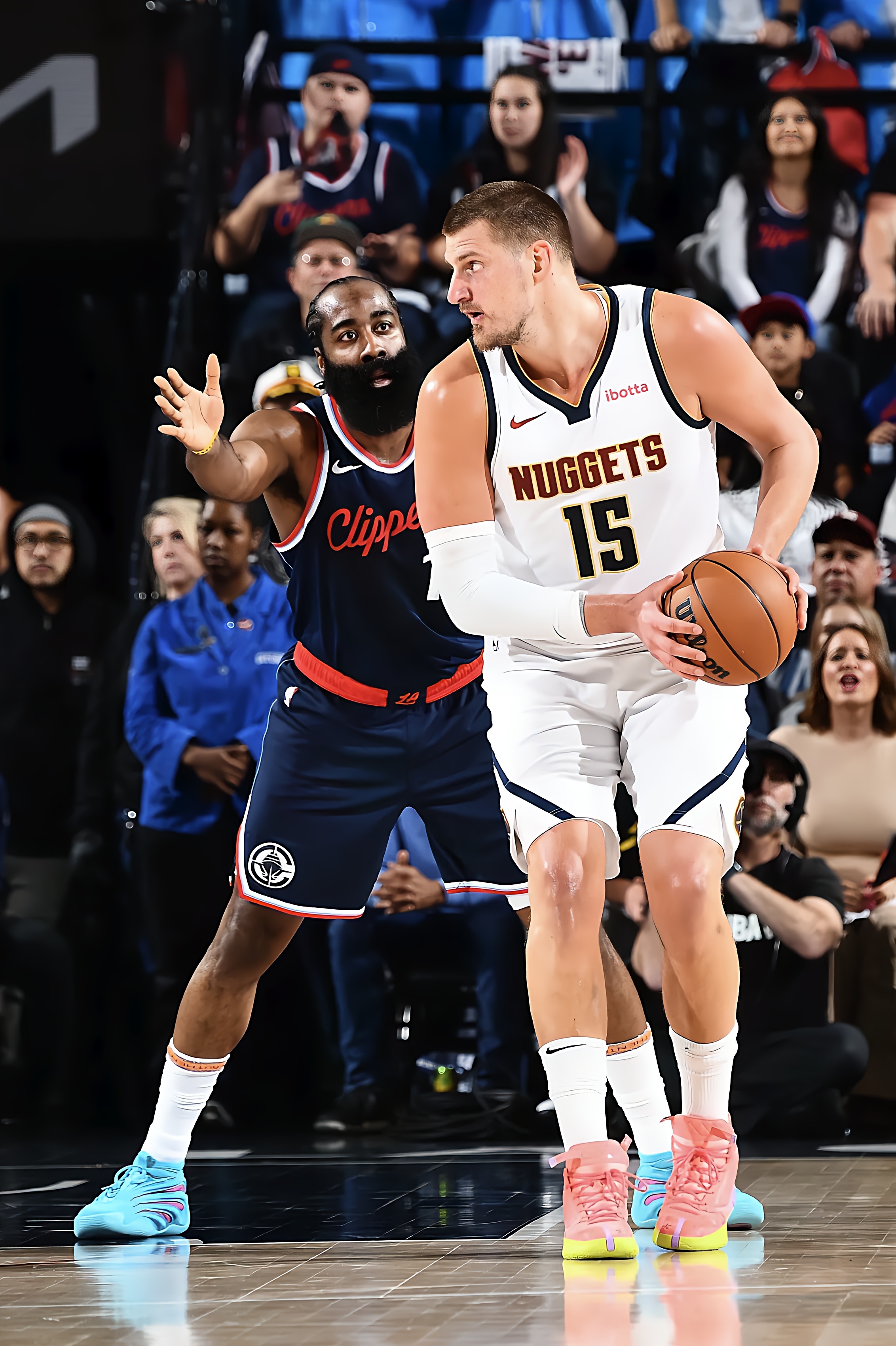 NBA新赛季即将拉开帷幕，球迷热切期待