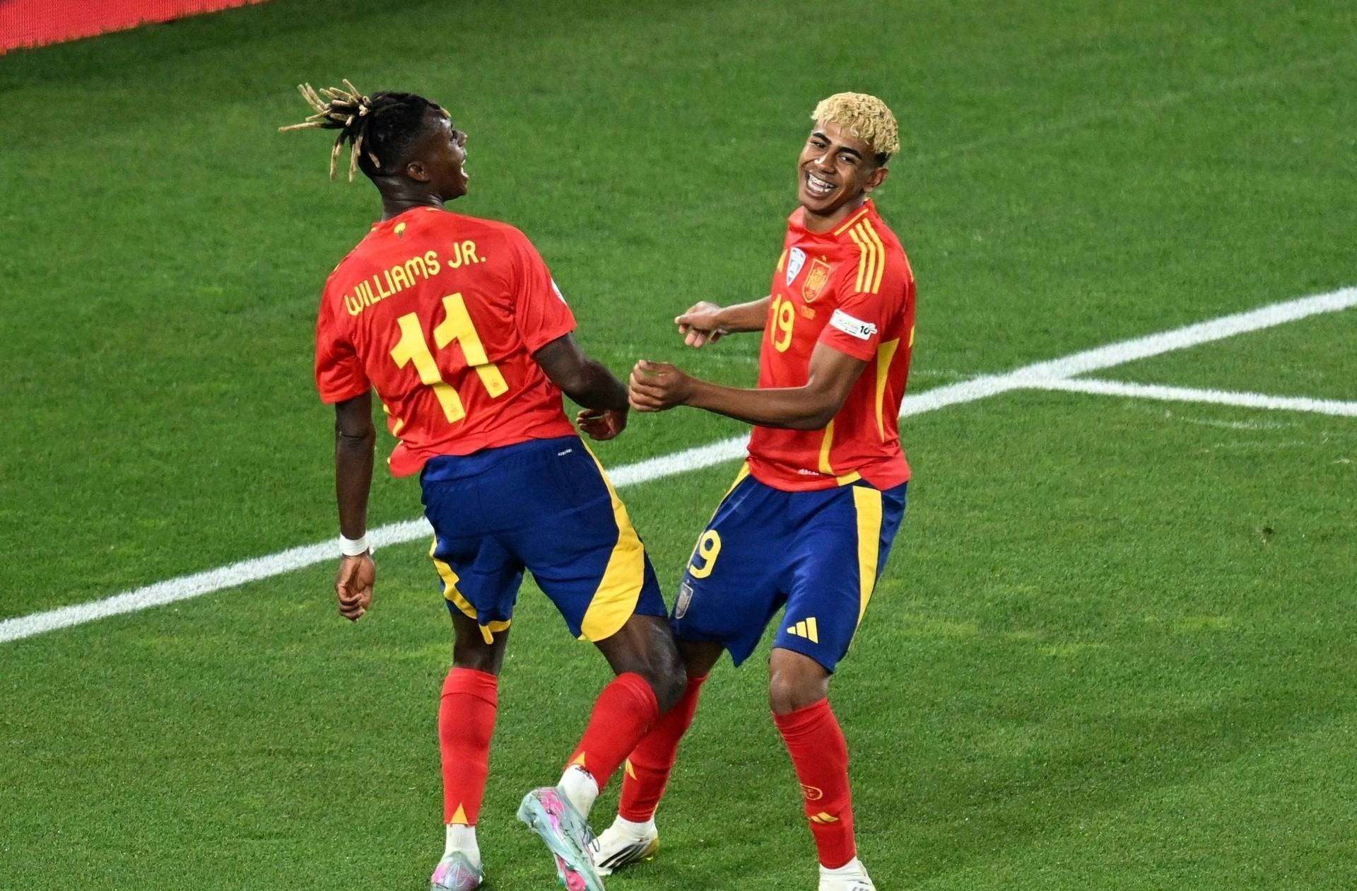 西班牙惨遇瑞士绝杀,险胜晋级 西班牙惨遇瑞士绝杀,险胜晋级