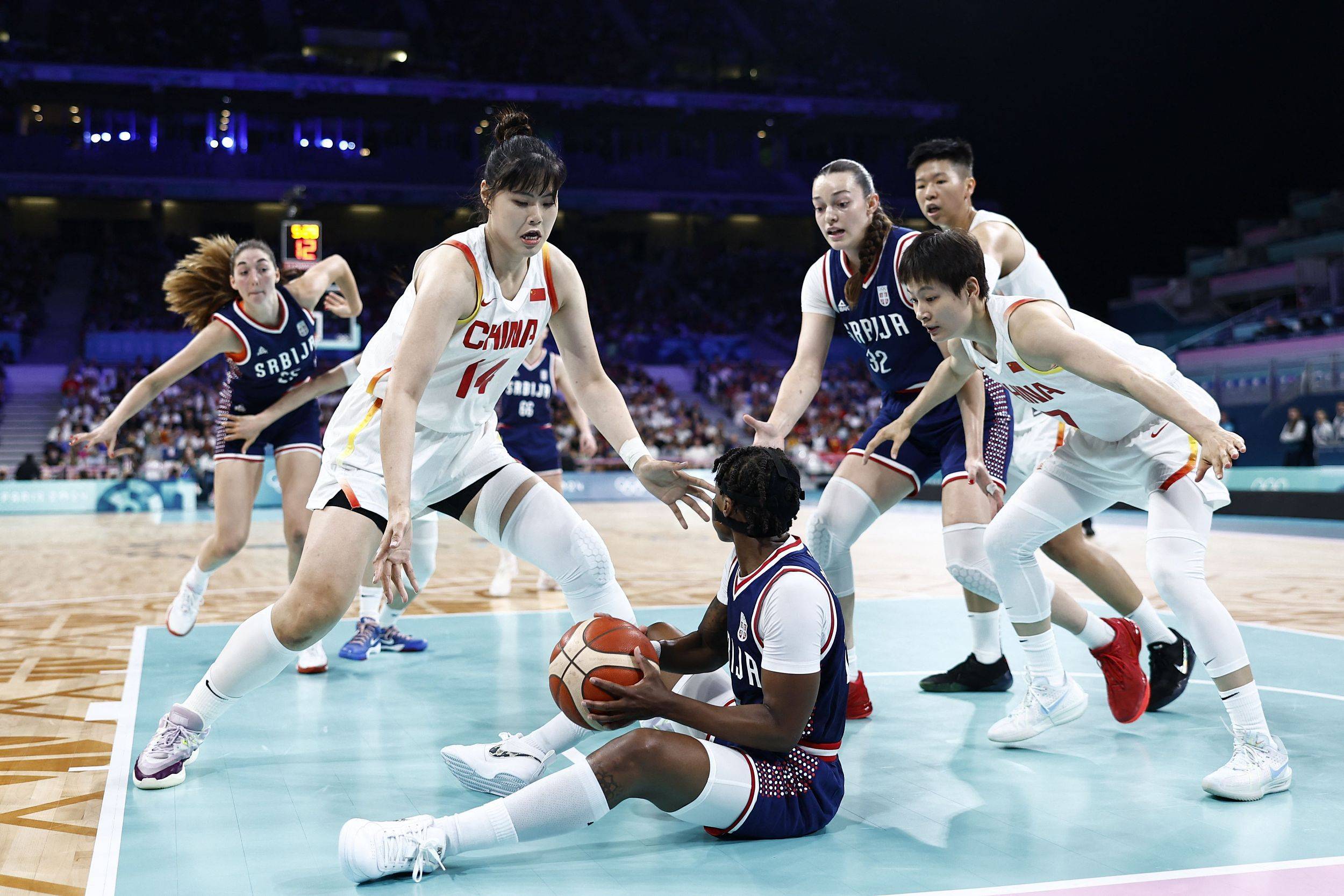 昂热遭遇连败，球队状态岌岌可危的简单介绍