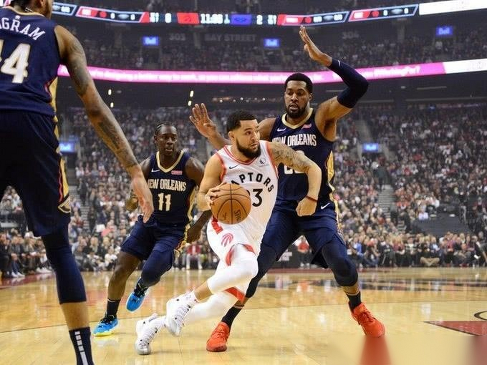 包含猛龙客场擒鹈鹕，继续保持领先优势的词条